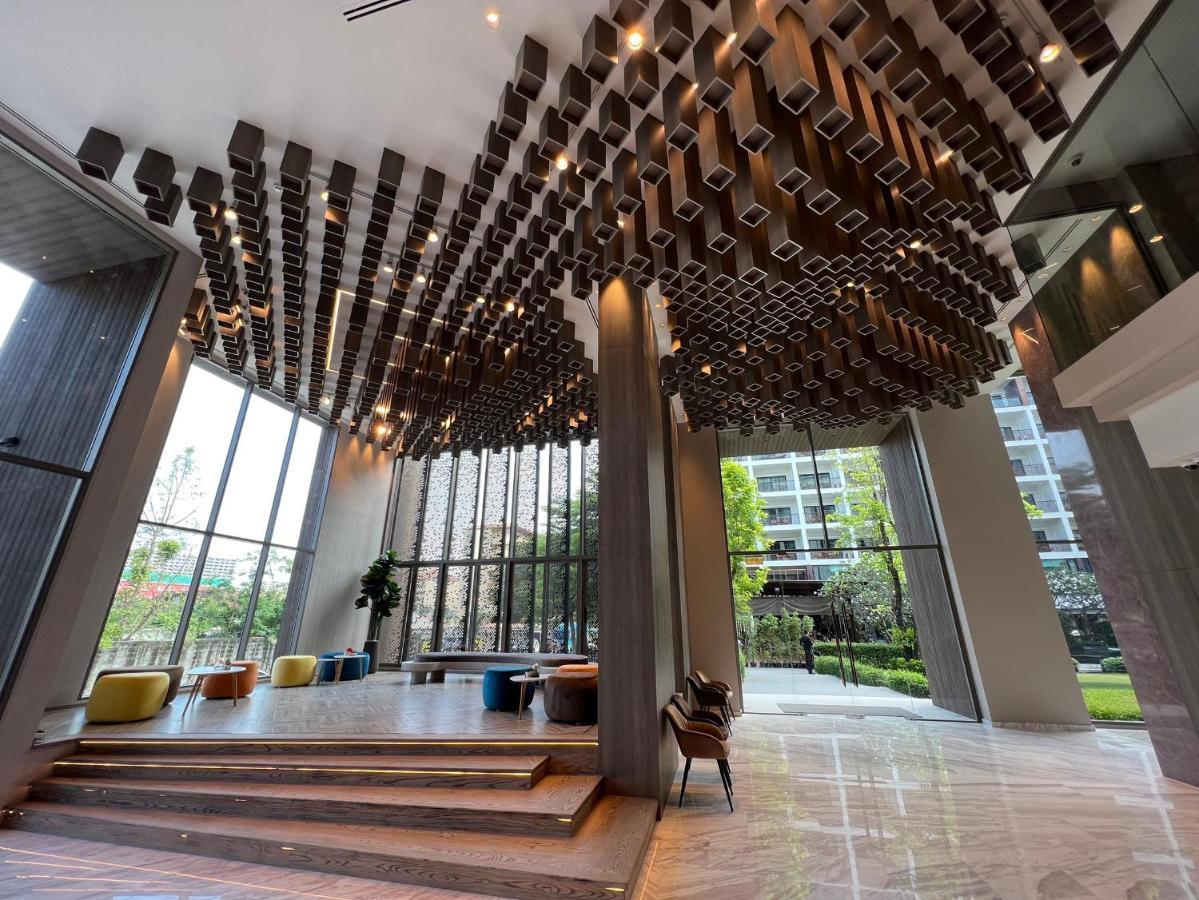 Fifth Pattaya Jomtien By Shiwalai Int Hotel Luaran gambar Lobby