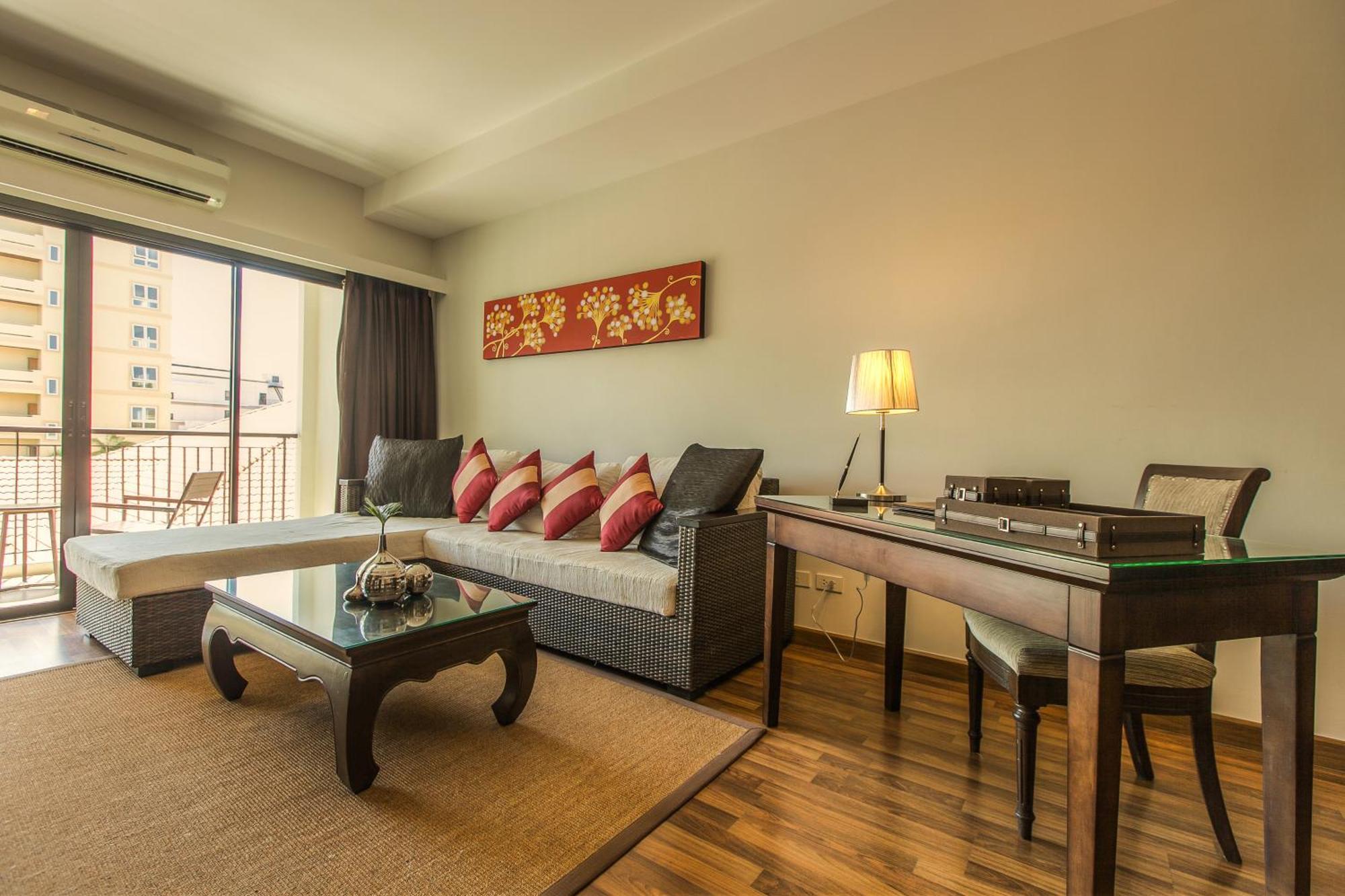 Fifth Pattaya Jomtien By Shiwalai Int Hotel Bilik gambar A living room in a condominium